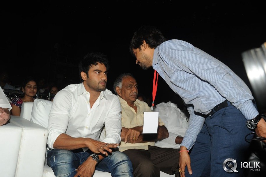 Aadu-Magadura-Bujji-Movie-Audio-Launch